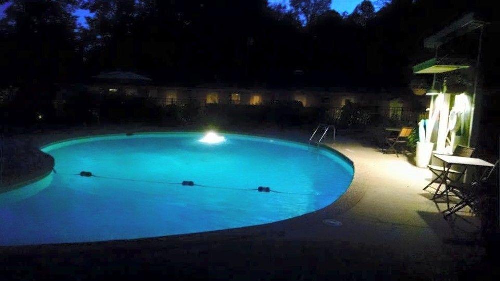 The Saugatuck Retro Resort المظهر الخارجي الصورة