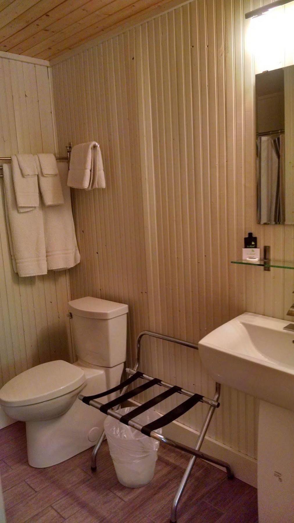 The Saugatuck Retro Resort المظهر الخارجي الصورة