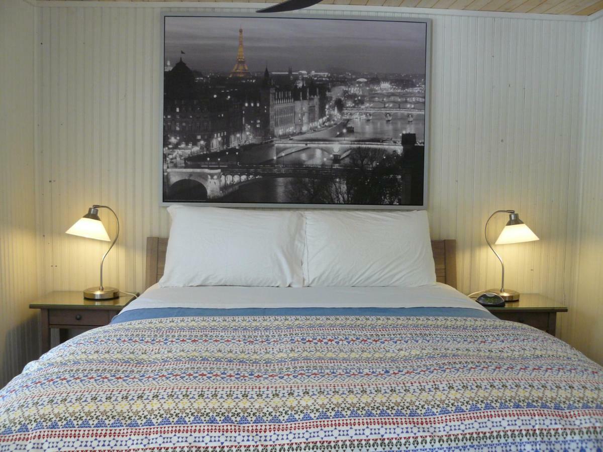 The Saugatuck Retro Resort المظهر الخارجي الصورة