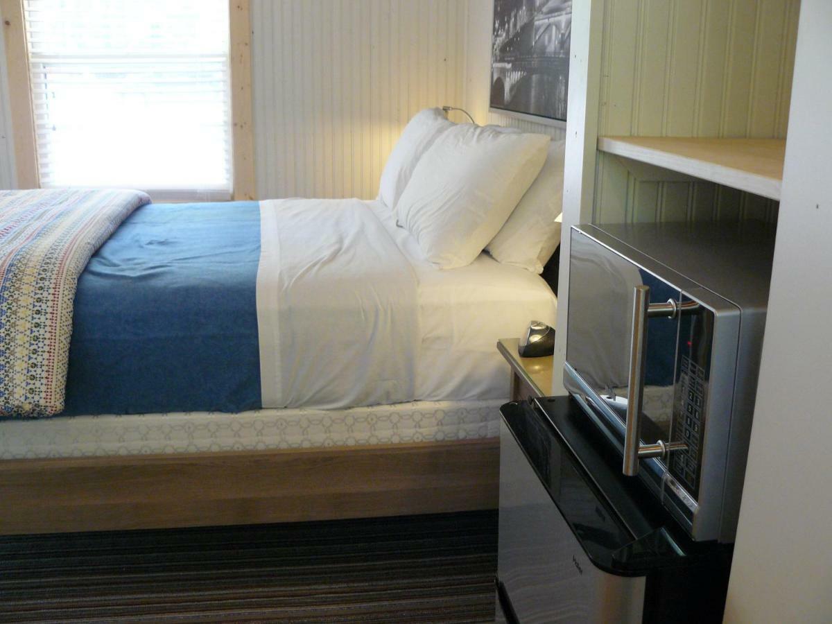 The Saugatuck Retro Resort المظهر الخارجي الصورة
